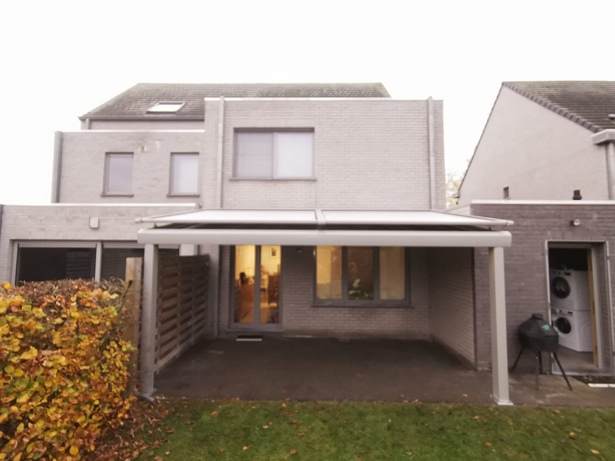 ideale terrasoverkapping en Verandazonwering Olen tuin overkapping gevel