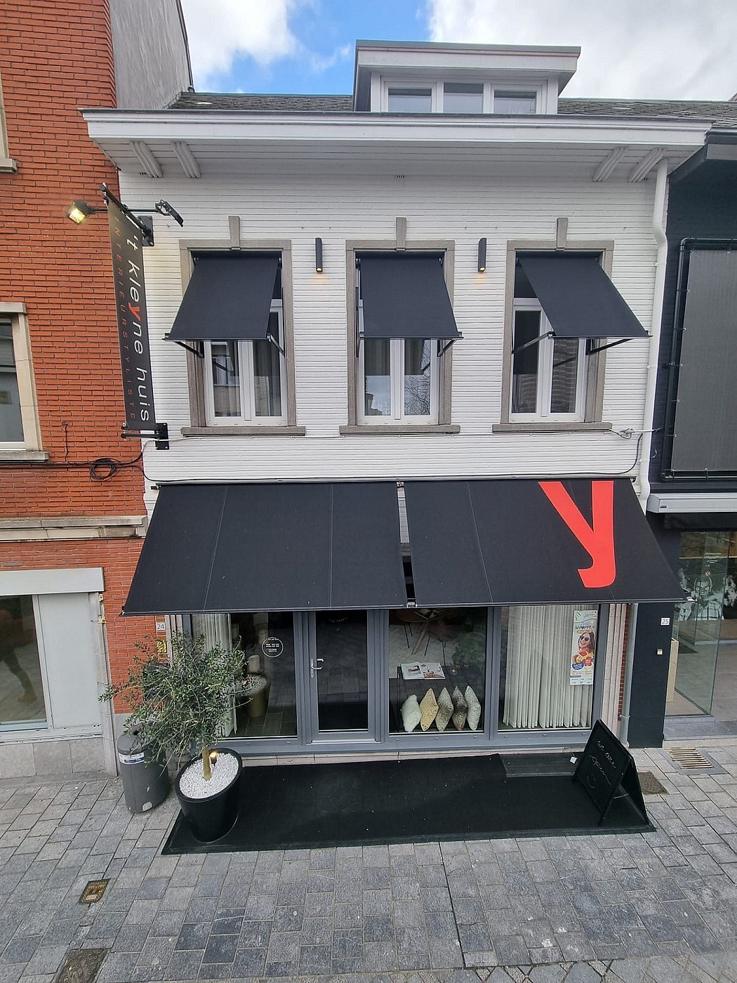 V155 uitvalscherm Geel
