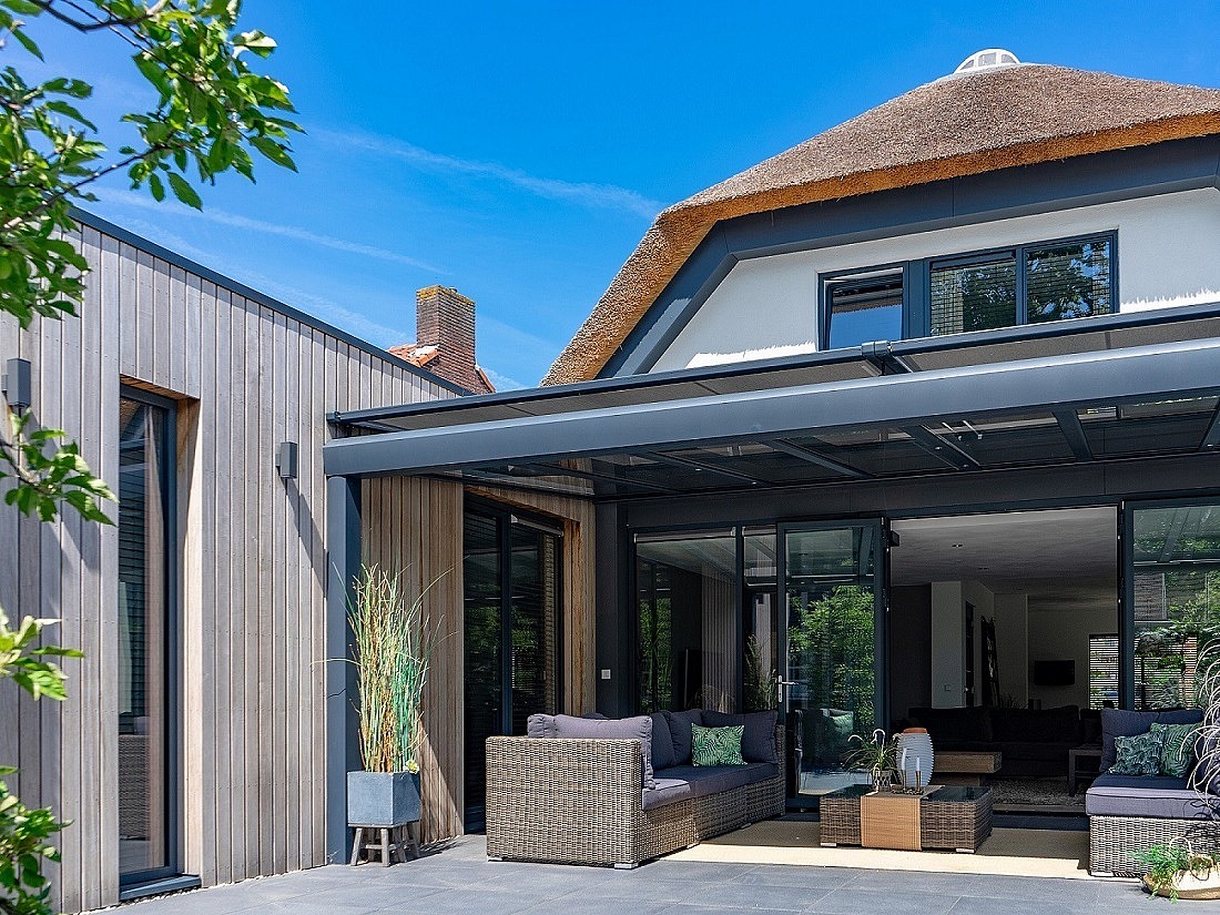 Aluminium terrasoverkapping Pergola V920 Riva V610 Oslo verandazonwering resize zonwering