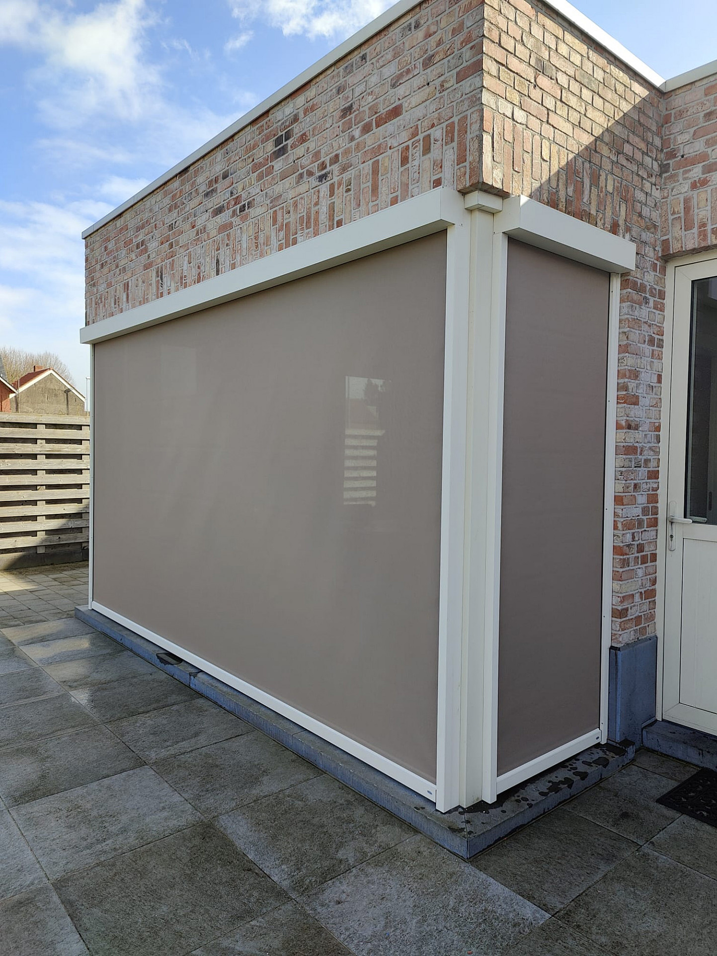 V550 screen Minderhout