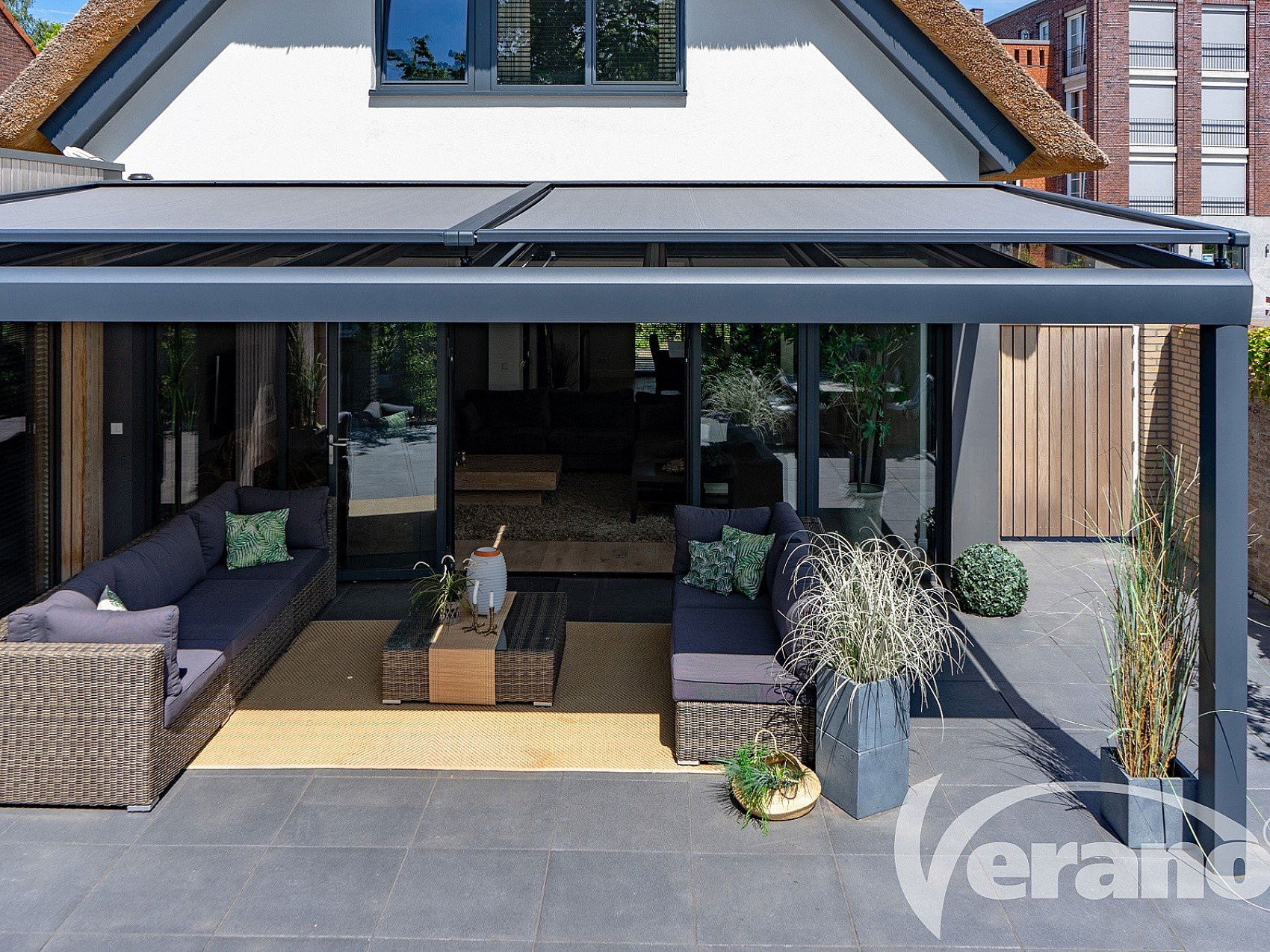 Verano product V920 Riva V610 Oslo verandazonwering - perfecte setting - terras - meer schaduw - lange levensduur - resize - terrasoverkapping - 6 meter