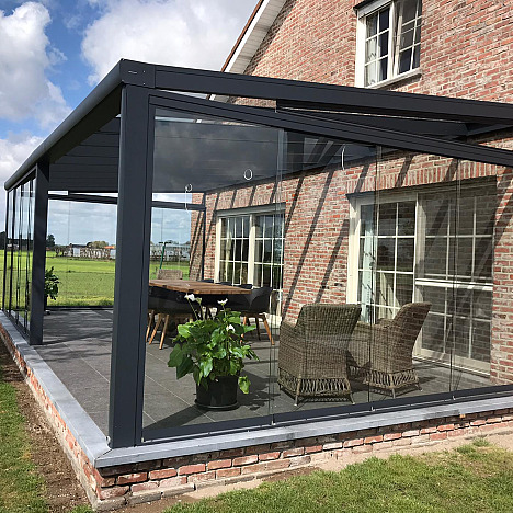 glazen overkapping Glaswand Zondereigen helder glas schuifwanden