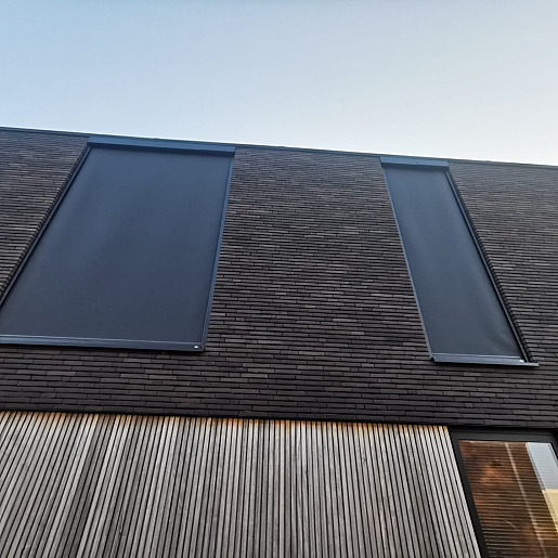 V550 screen somfy solar te Tielen