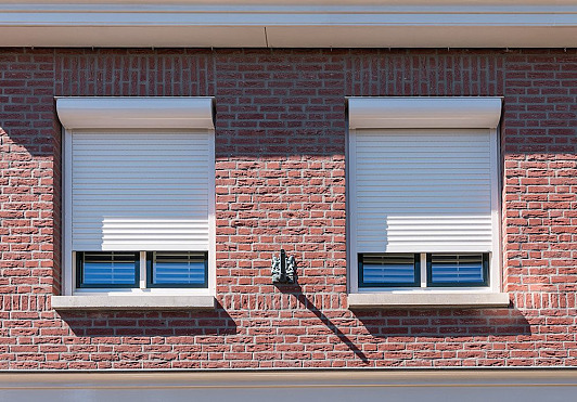 Rolluiken kiezen: meer comfort, privacy en verduistering