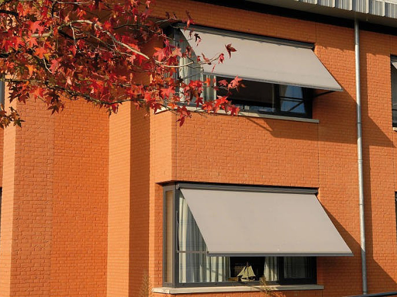 perfecte uitvalscherm - op maat gemaakt - gesloten stand