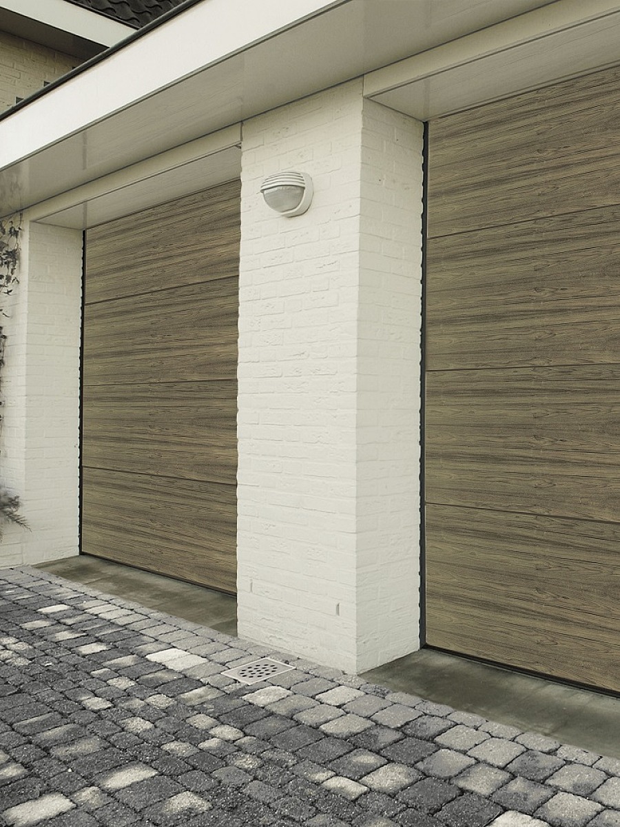 Sectionale poorten garagedeuren teak